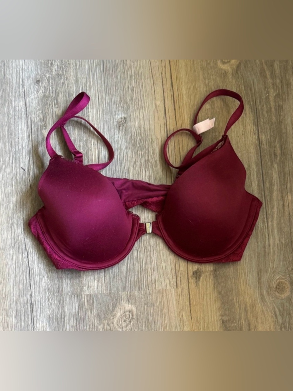 Victoria’s Secret Body Lightly Lined Perfect Coverage Bra